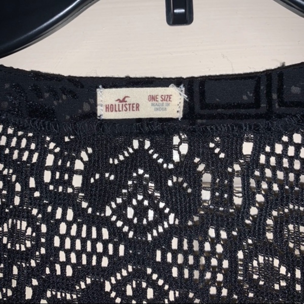 Hollister Kimono